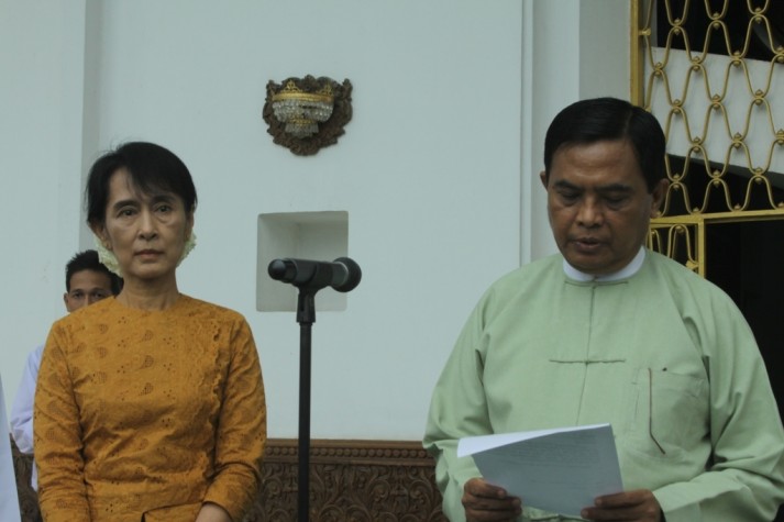Meeting between Aung San Suu Kyi and Aung Kyi