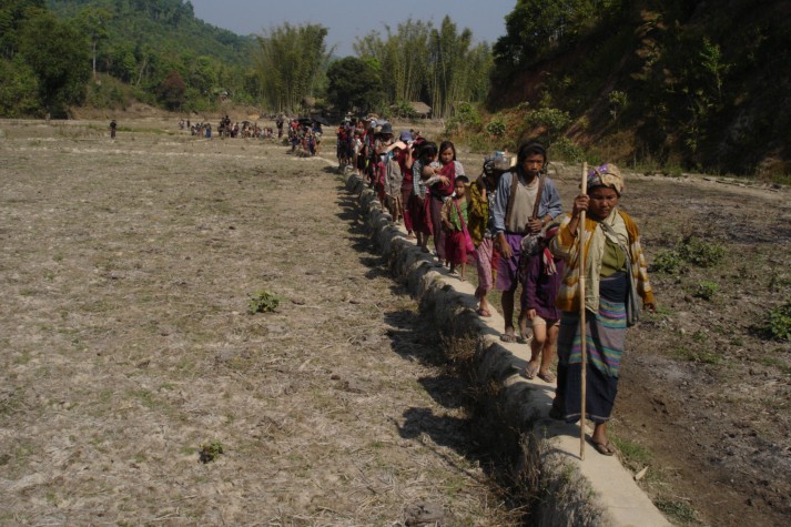 Refugees from Eastern Burma escaping the SPDC